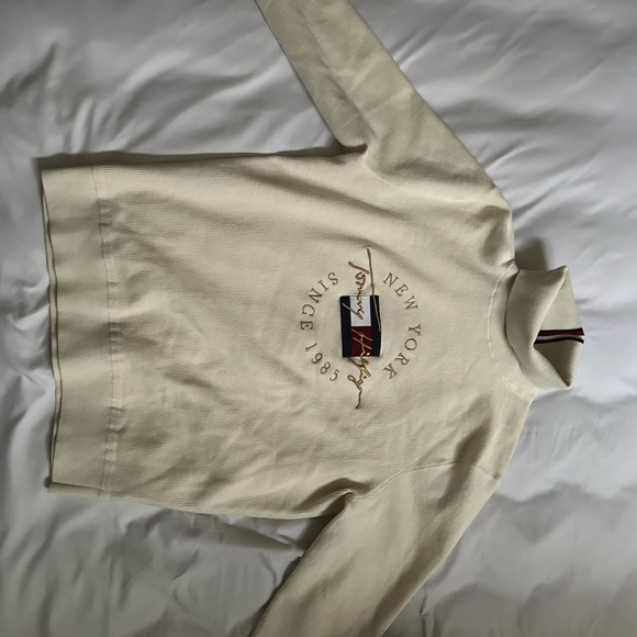 Tommy Hilfiger ICON ORGANIC COTTON LOGO TURTLENECK - Picture 2 of 3